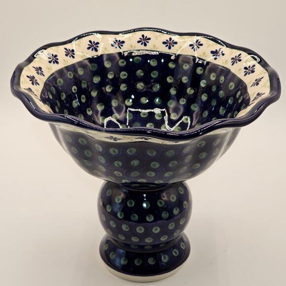 Unique Polish Pottery Fruit Bowl with Artist Initials - Grapes Motif - Picture 3 of 9